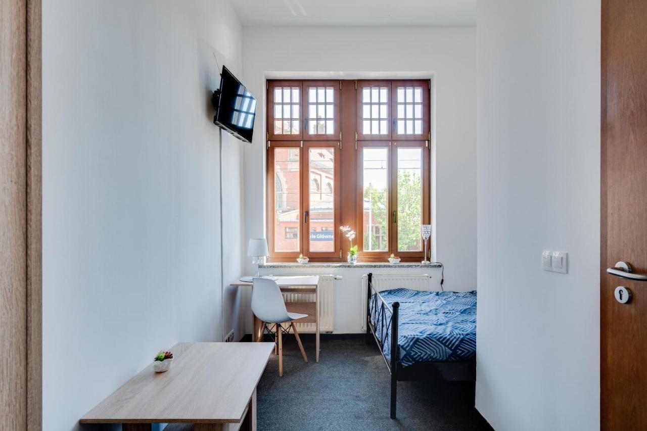 Hostel Opole Glowne Εξωτερικό φωτογραφία