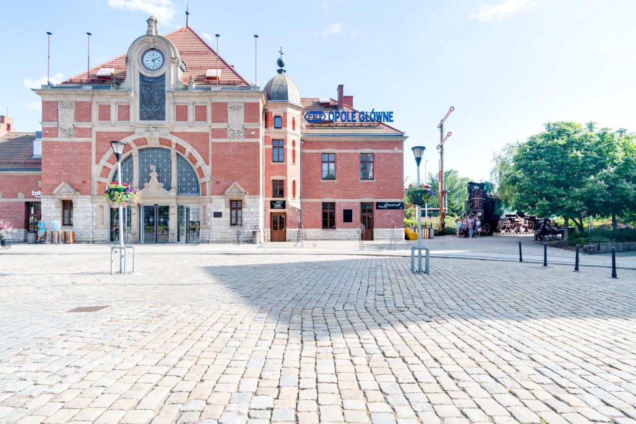 Hostel Opole Glowne Εξωτερικό φωτογραφία