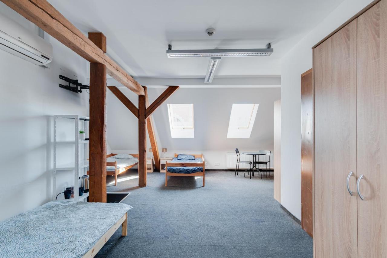 Hostel Opole Glowne Εξωτερικό φωτογραφία