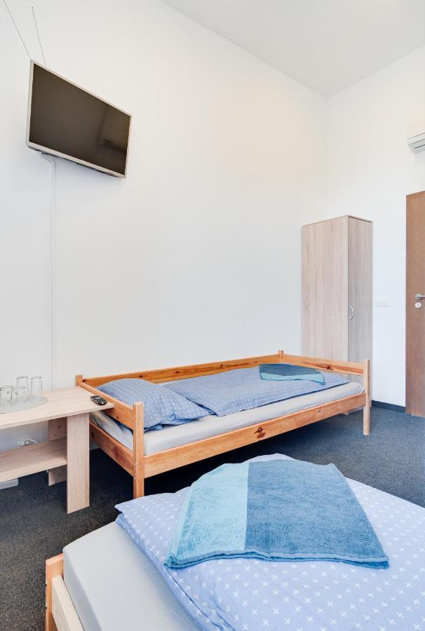 Hostel Opole Glowne Εξωτερικό φωτογραφία